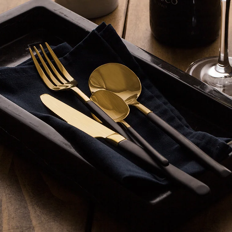 Gold Metal Modern Fashion Cutlery Set Portable Stainless Steel Eco Friendly Elegant Life Vajilla Completa Home Decore EK50CJ
Gold Metal Modern Fashion Cutlery Set Portable Stainless Steel Eco Friendly Elegant Life Vajilla Completa Home Decore EK50CJ