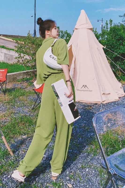 Summer Green Jumpsuit for Women 2021 Short Sleeve Elegant Bandage Casual Loose Wide Leg Overalls Straight One Piece Pants Sets
Summer Green Jumpsuit for Women 2021 Short Sleeve Elegant Bandage Casual Loose Wide Leg Overalls Straight One Piece Pants Sets