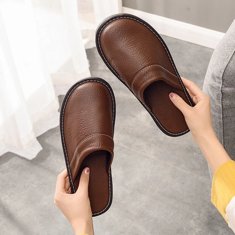 35-46 classic unisex PU leather fashion slippers men's indoor shoes non-slip household slippers men and women shoes 
35-46 classic unisex PU leather fashion slippers men's indoor shoes non-slip household slippers men and women shoes