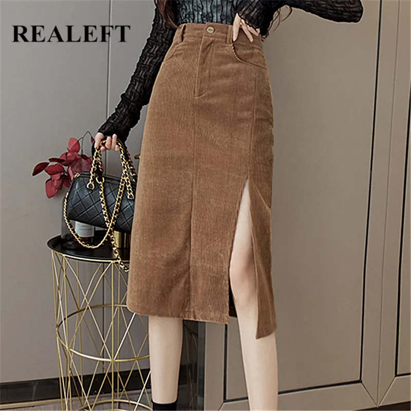REALEFT 2021 New Women's Winter Corduroy Skirt Autumn Vintage High Waist Front Split Solid Color Sexy A-Line Midi Skirts Female 
REALEFT 2021 New Women's Winter Corduroy Skirt Autumn Vintage High Waist Front Split Solid Color Sexy A-Line Midi Skirts Female