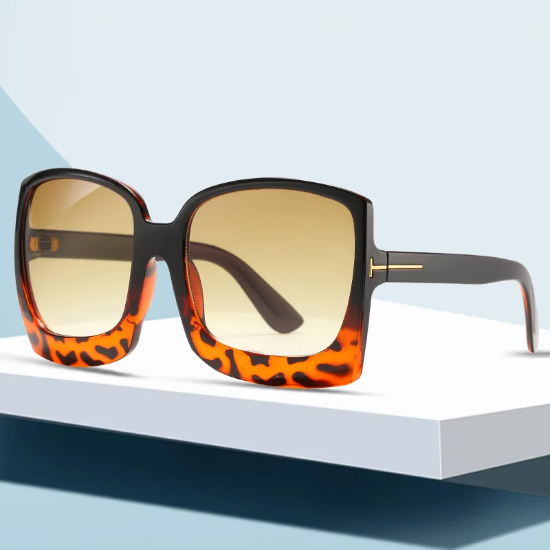 Fashion Personality Oversized Diamond Siamese Sunglasses for Women Men Classic Retro Outdoor Summer Driving Big Sun Glassees New
Fashion Personality Oversized Diamond Siamese Sunglasses for Women Men Classic Retro Outdoor Summer Driving Big Sun Glassees New