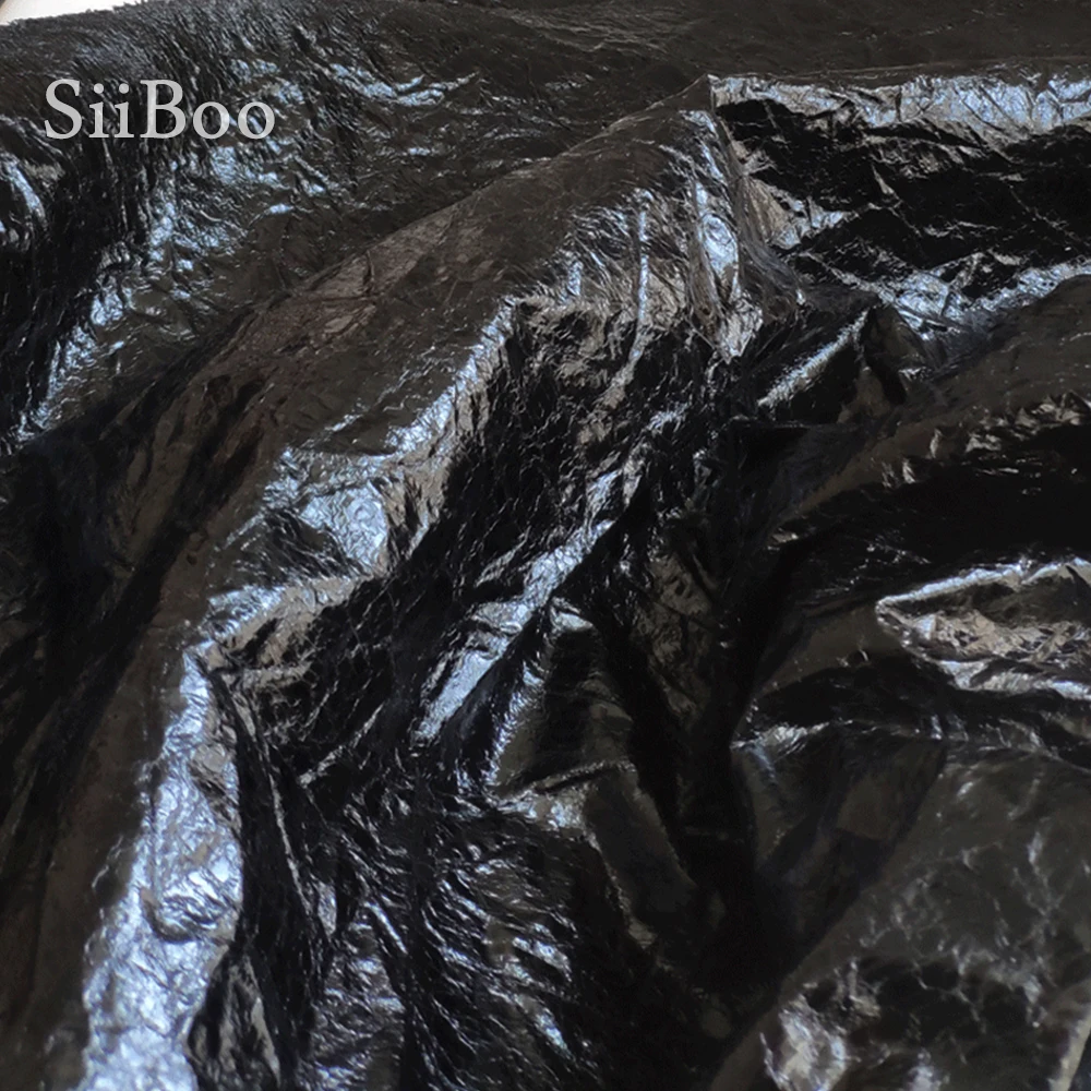 3D pleated glossy pattern silver black bronzed imitation leather designer fabric for strong texture coat tela plisada SP6027
3D pleated glossy pattern silver black bronzed imitation leather designer fabric for strong texture coat tela plisada SP6027
