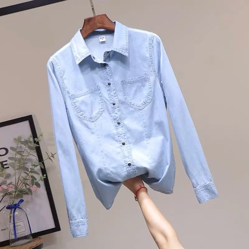 2021 New Women Denim Blouses Vintage Long Sleeve Washed Female Denim Coat Shirts Blouse Lady Classic Lapel Tops Jacket Y457
2021 New Women Denim Blouses Vintage Long Sleeve Washed Female Denim Coat Shirts Blouse Lady Classic Lapel Tops Jacket Y457