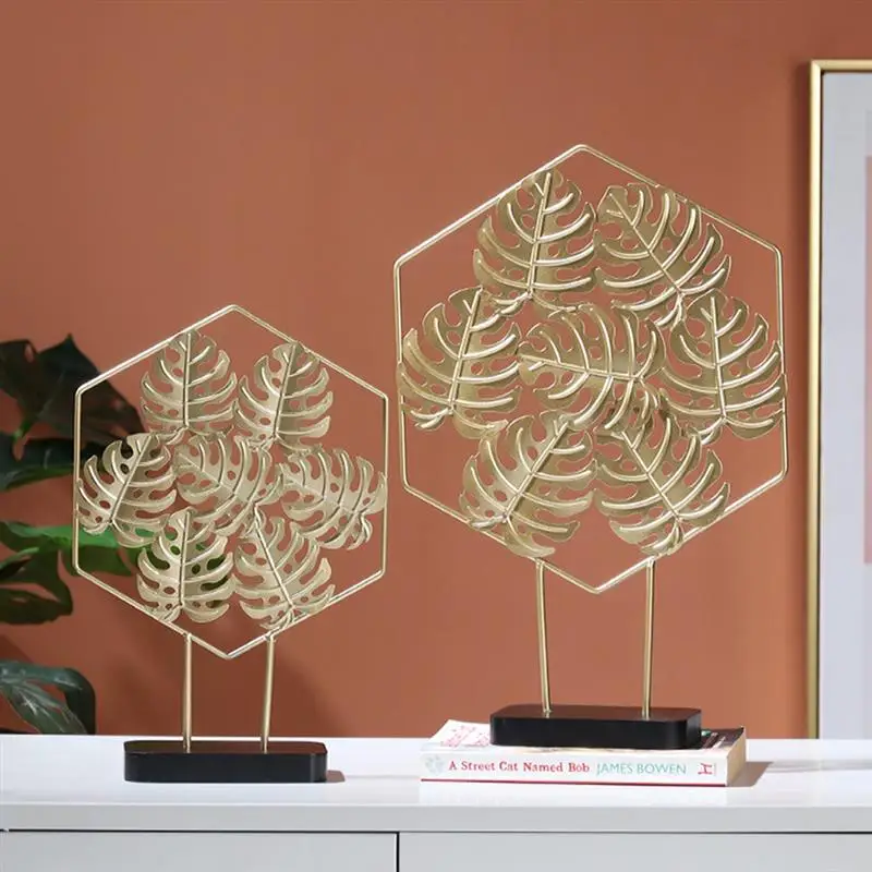 INS Golden Handicraft Light Luxury Living Room Wine Cabinet Porch Desktop Decoration Ornaments Furnishing Articles
INS Golden Handicraft Light Luxury Living Room Wine Cabinet Porch Desktop Decoration Ornaments Furnishing Articles
