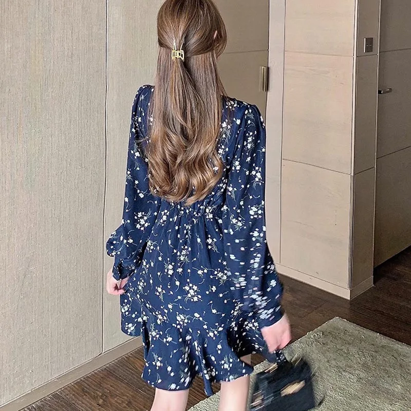 Korean Ladies Dress One-Piece Women'S New Floral Dress Female Platycodon French Retro Dress 2021 Spring V-Neck Long Sleeve Dres
Korean Ladies Dress One-Piece Women'S New Floral Dress Female Platycodon French Retro Dress 2021 Spring V-Neck Long Sleeve Dres