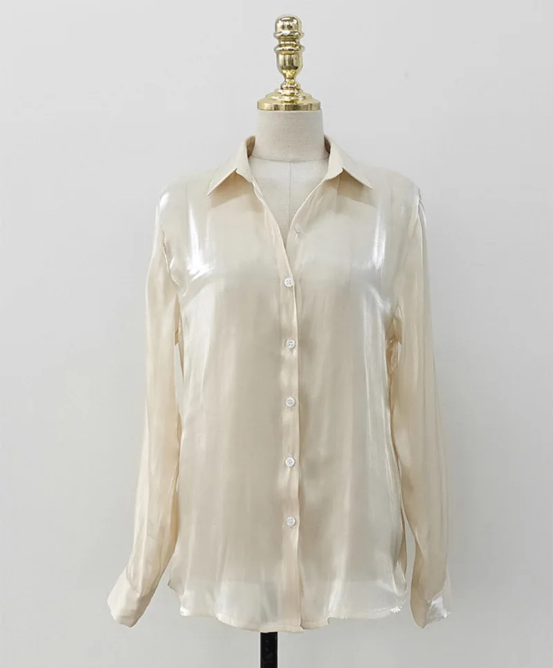 2021 Autumn New Silk Feeling Casual Long-sleeved Thin Shirt with Lapel Collar Women Tops Mujer Women Shirts South Korea
2021 Autumn New Silk Feeling Casual Long-sleeved Thin Shirt with Lapel Collar Women Tops Mujer Women Shirts South Korea