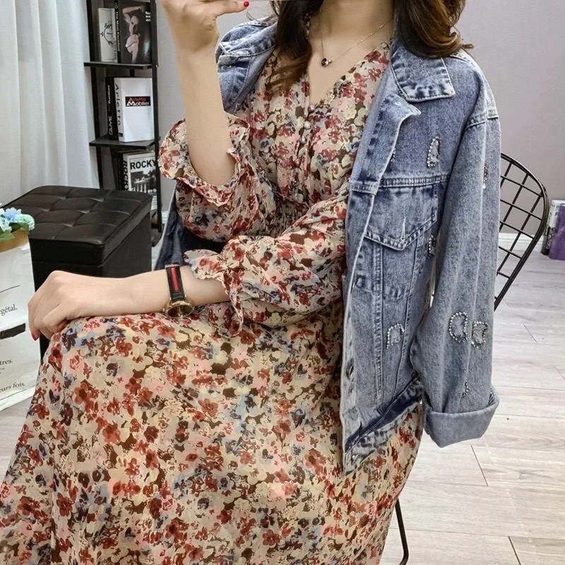 French Elegant Women Autumn Print Floral Dress Sexy V-neck Full Sleeve Long Dresses Female 2021 Spring Chiffon Vestidos Y398
French Elegant Women Autumn Print Floral Dress Sexy V-neck Full Sleeve Long Dresses Female 2021 Spring Chiffon Vestidos Y398