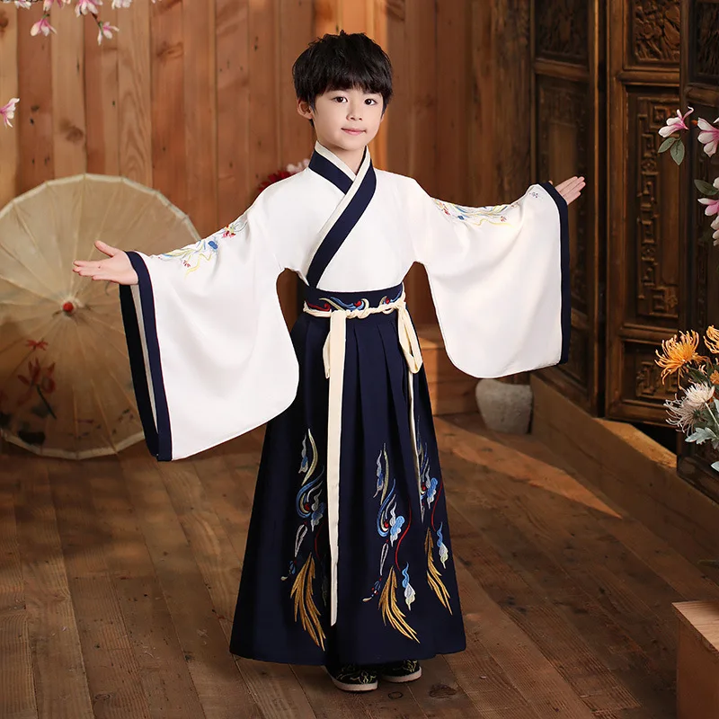 Новинка, Детские традиционные костюмы Hanfu для мальчиков, летняя одежда в китайском стиле для молодых мастеров, костюм в старинном стиле для ...
Новинка, Детские традиционные костюмы Hanfu для мальчиков, летняя одежда в китайском стиле для молодых мастеров, костюм в старинном стиле для ...