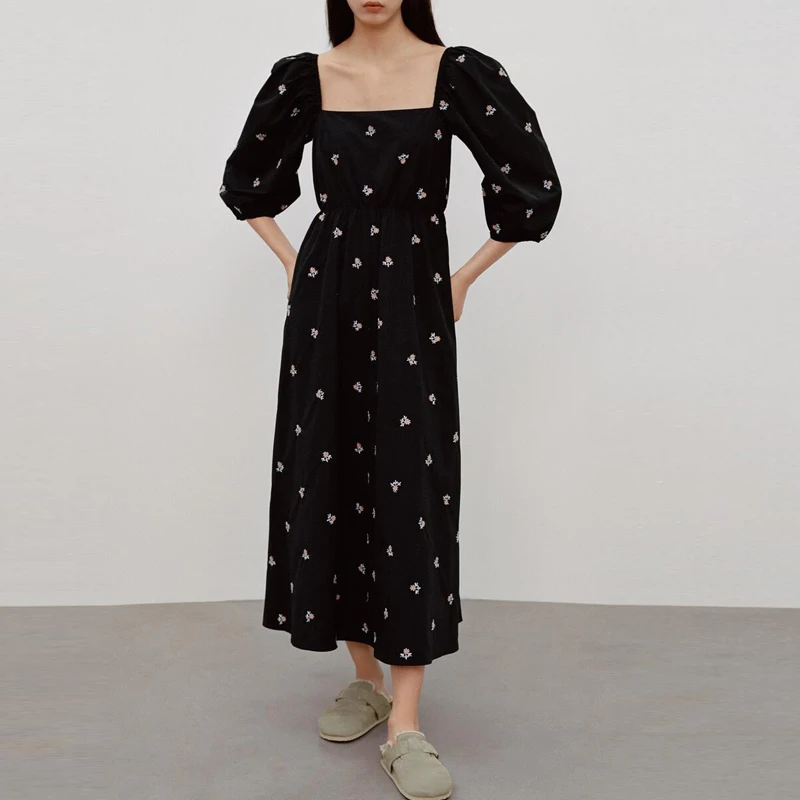 2021Spring Summer Women Chic Floral Embroidery Midi Dress Vintage Black A-Line Party Dresses Ladies Vestidos De Mujer
2021Spring Summer Women Chic Floral Embroidery Midi Dress Vintage Black A-Line Party Dresses Ladies Vestidos De Mujer