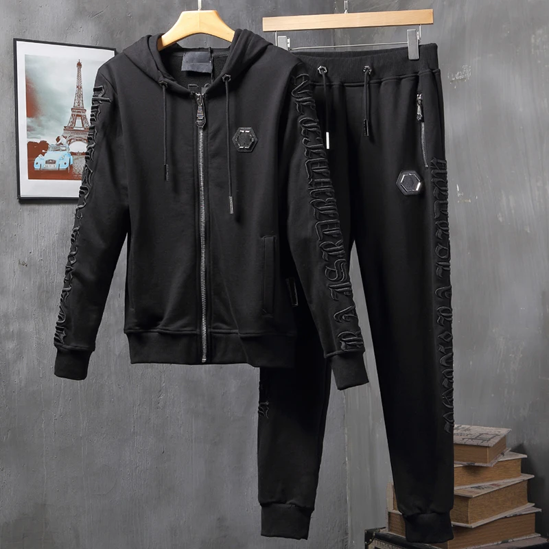 2022 Hoodie Set Men's PP Skull Letters Popular fleece Casual pantsEmbroidered Plein Fashion Hoodie Cardigan 2 Piece Set
2022 Hoodie Set Men's PP Skull Letters Popular fleece Casual pantsEmbroidered Plein Fashion Hoodie Cardigan 2 Piece Set