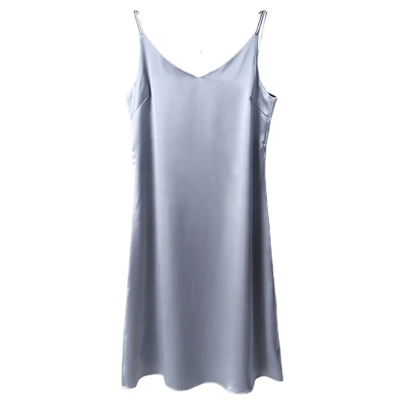 Acetic acid satin dress fashion slim silk halter dress with a long white background with a summer temperament long skirt
Acetic acid satin dress fashion slim silk halter dress with a long white background with a summer temperament long skirt