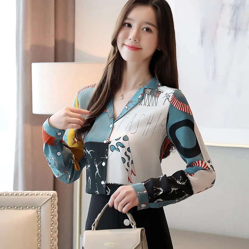 2019 Winter new Fashion Women Shirts European goods women's silk shirt top long sleeve fashion Color matching design niche shirt
2019 Winter new Fashion Women Shirts European goods women's silk shirt top long sleeve fashion Color matching design niche shirt