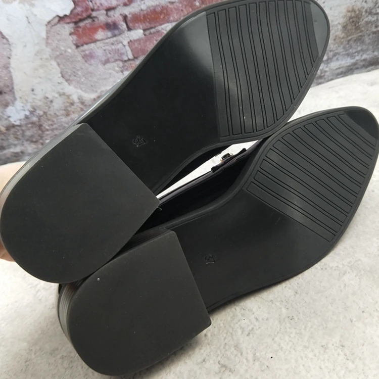 Low Heels Pointed Toe Shallow Mouth Shoes Woman 2021 Modis Patent Leather Ballet Flats Casual Female Sneakers Loafers With Fur L
Low Heels Pointed Toe Shallow Mouth Shoes Woman 2021 Modis Patent Leather Ballet Flats Casual Female Sneakers Loafers With Fur L