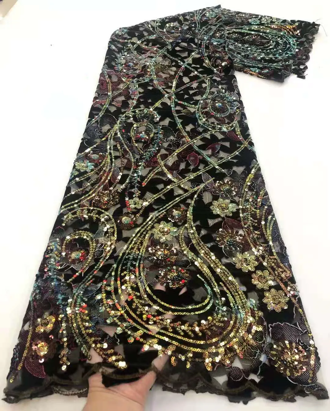 6Colors Beads sequins embroidery fabric/Evening dress design fabric African lace French mesh Lace for bridal dress long dress
6Colors Beads sequins embroidery fabric/Evening dress design fabric African lace French mesh Lace for bridal dress long dress