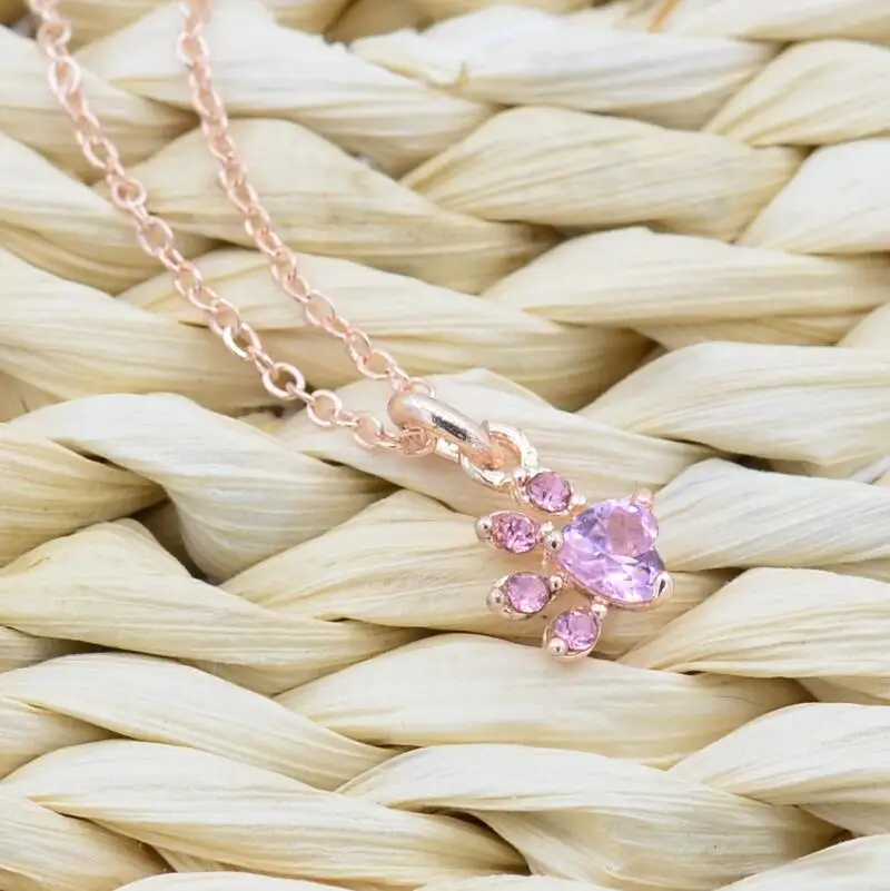 New Style Cute Animal Cat Dog Footprint Crystal Pendant Fashion Lady Pink CZ Footprint Necklaces Charm Lady Birthday Gifts 
New Style Cute Animal Cat Dog Footprint Crystal Pendant Fashion Lady Pink CZ Footprint Necklaces Charm Lady Birthday Gifts