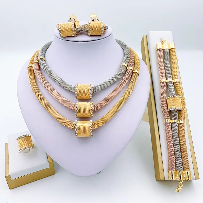 African Big Necklace for Women Fashion Jewelry Sets Gift Charm Bridal Crystal Bracelet Drop Earrings Jewelry Earrings
African Big Necklace for Women Fashion Jewelry Sets Gift Charm Bridal Crystal Bracelet Drop Earrings Jewelry Earrings