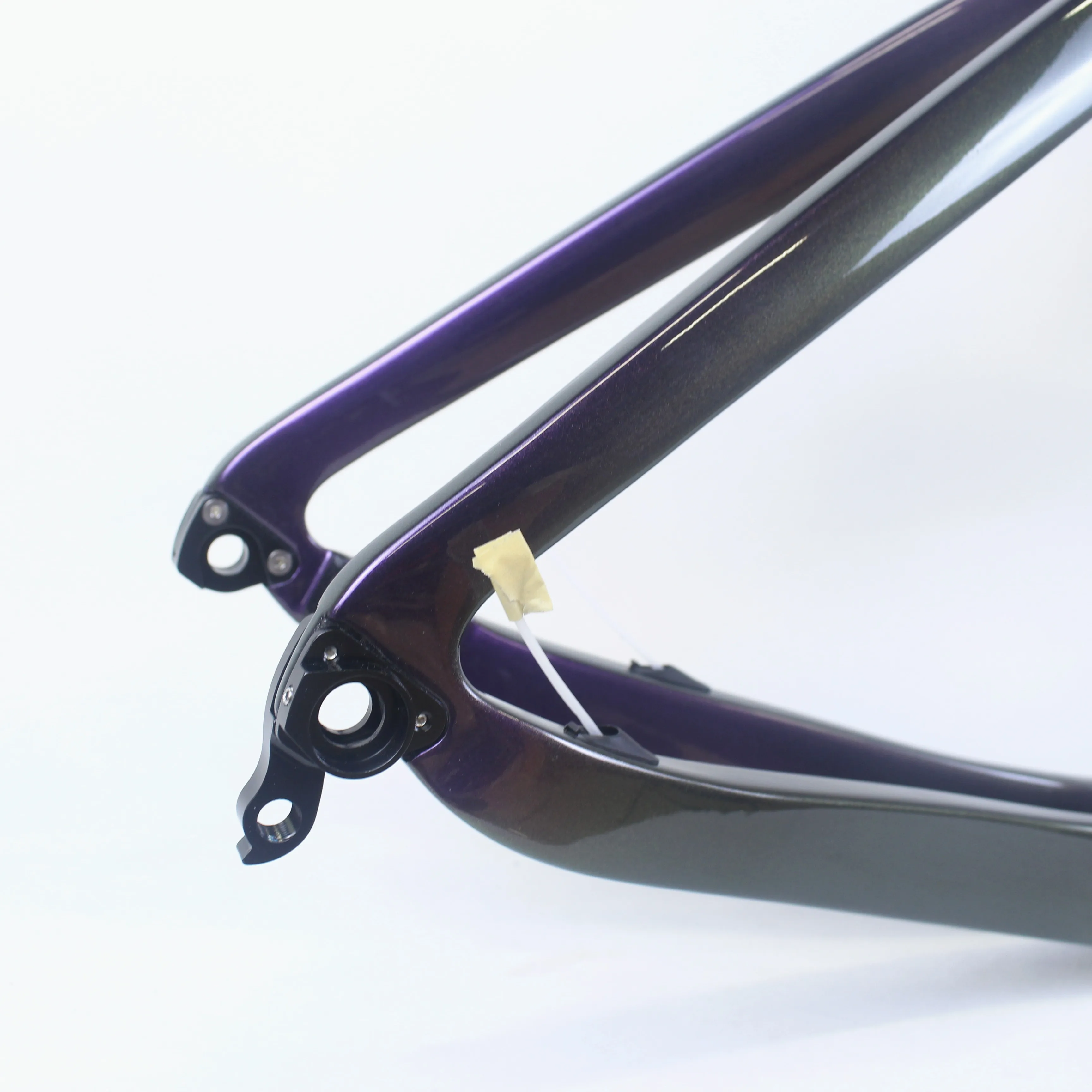 Winowsports 2020 T700 Disc Brake Carbon Road Bike Frame top 1-1/8 down 1-1/2 700c road disc frame chameleon painting
Winowsports 2020 T700 Disc Brake Carbon Road Bike Frame top 1-1/8 down 1-1/2 700c road disc frame chameleon painting