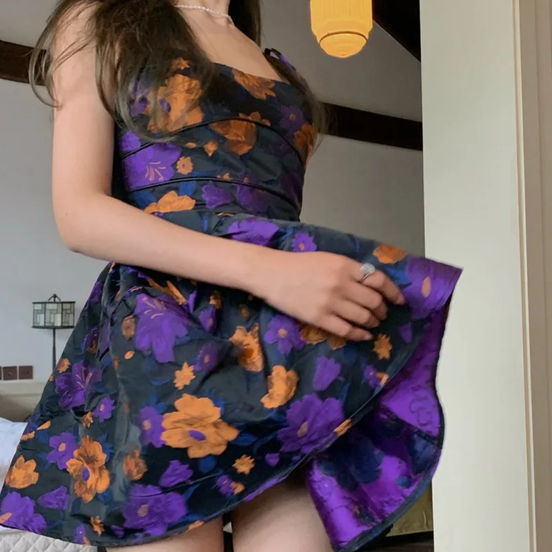Vintage Floral Strap Dress Mini Sexy Women Designer Beach Dresses Casual Holiday Summer Female Korean Party Vestidos Clothes New
Vintage Floral Strap Dress Mini Sexy Women Designer Beach Dresses Casual Holiday Summer Female Korean Party Vestidos Clothes New