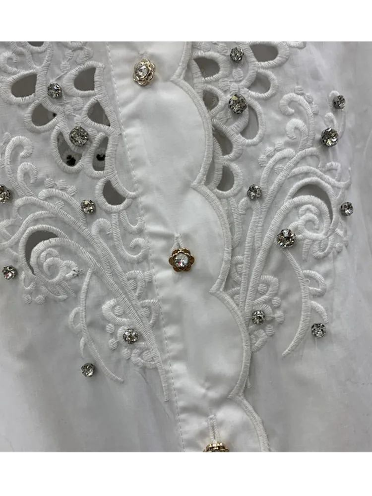 Heavy craftsmanship embroidery lapel beading applique loose puff sleeve loose shirt ladies autumn new all-match top
Heavy craftsmanship embroidery lapel beading applique loose puff sleeve loose shirt ladies autumn new all-match top