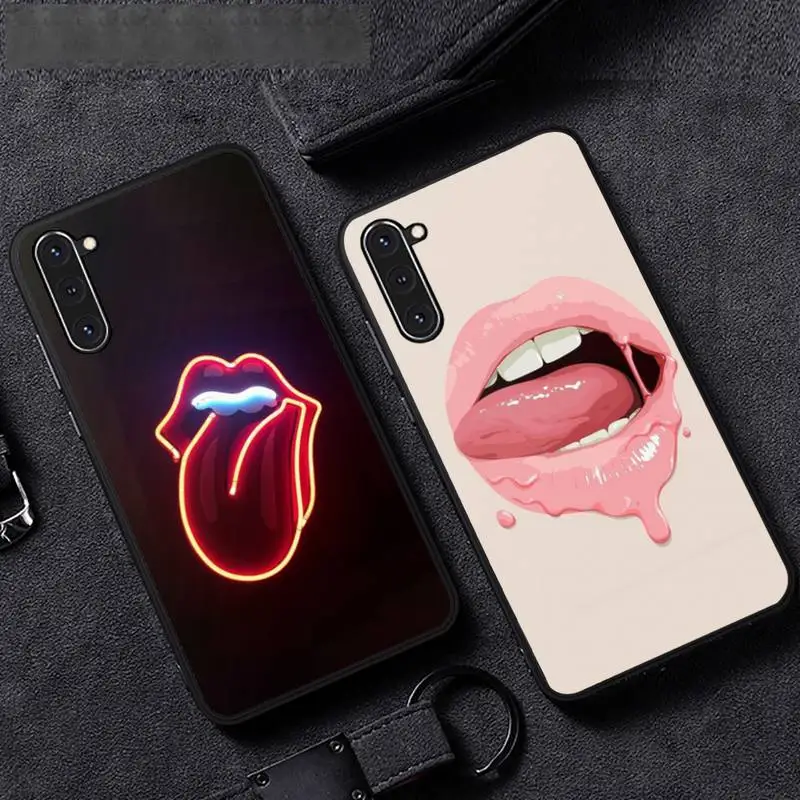 Sexy big red lips Phone Case For Samsung A51 A32 A52 A71 A50 A12 A21S S10 S20 S21 Plus Fe Ultra
Sexy big red lips Phone Case For Samsung A51 A32 A52 A71 A50 A12 A21S S10 S20 S21 Plus Fe Ultra