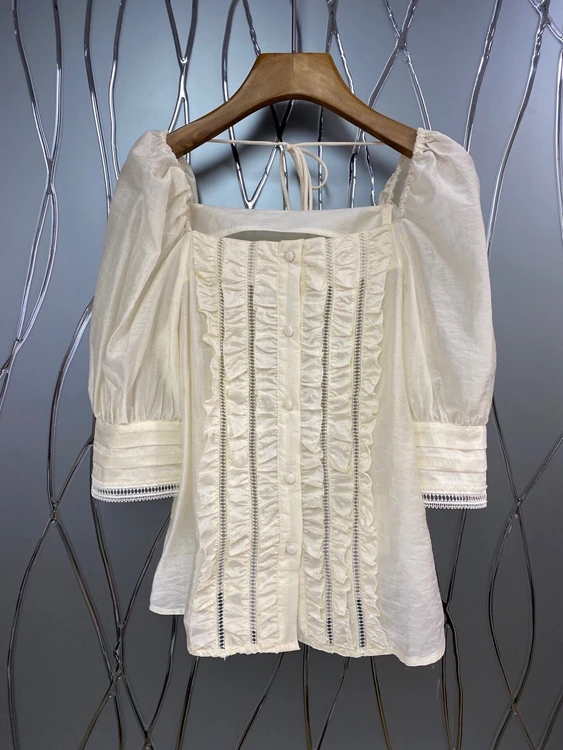 2021 new women fashion square neckline back tie knotted chest vertical strip wood ear stitching short-sleeved top 423
2021 new women fashion square neckline back tie knotted chest vertical strip wood ear stitching short-sleeved top 423