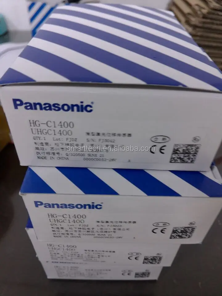 NEW CMOS type micro range laser displacement sensor Digital display position sensor HG-C1400 HGC1400
NEW CMOS type micro range laser displacement sensor Digital display position sensor HG-C1400 HGC1400