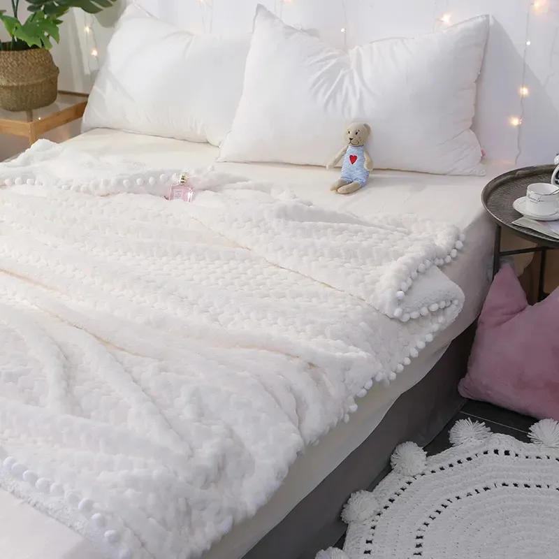 Goddess girl heart imitation rabbit bunny blanket double thickening lambskin blanket coral fleece lunch break blanket 
Goddess girl heart imitation rabbit bunny blanket double thickening lambskin blanket coral fleece lunch break blanket