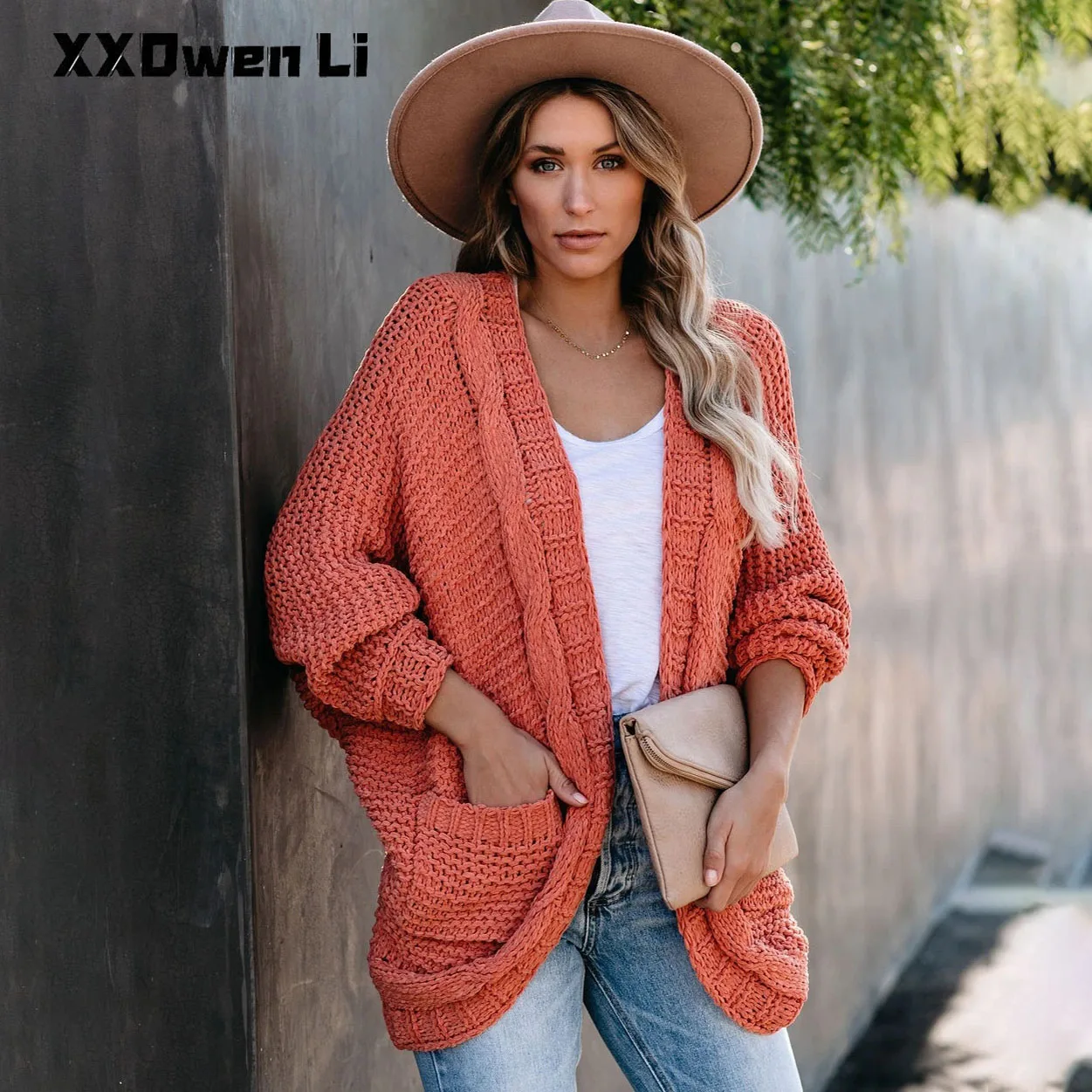 2021 Autumn Casual Thick Line Twist Cardigan Sweater Top Women Winter Fashion Twist Rope Bat Sleeve Woman Knitting Sweater Coat
2021 Autumn Casual Thick Line Twist Cardigan Sweater Top Women Winter Fashion Twist Rope Bat Sleeve Woman Knitting Sweater Coat