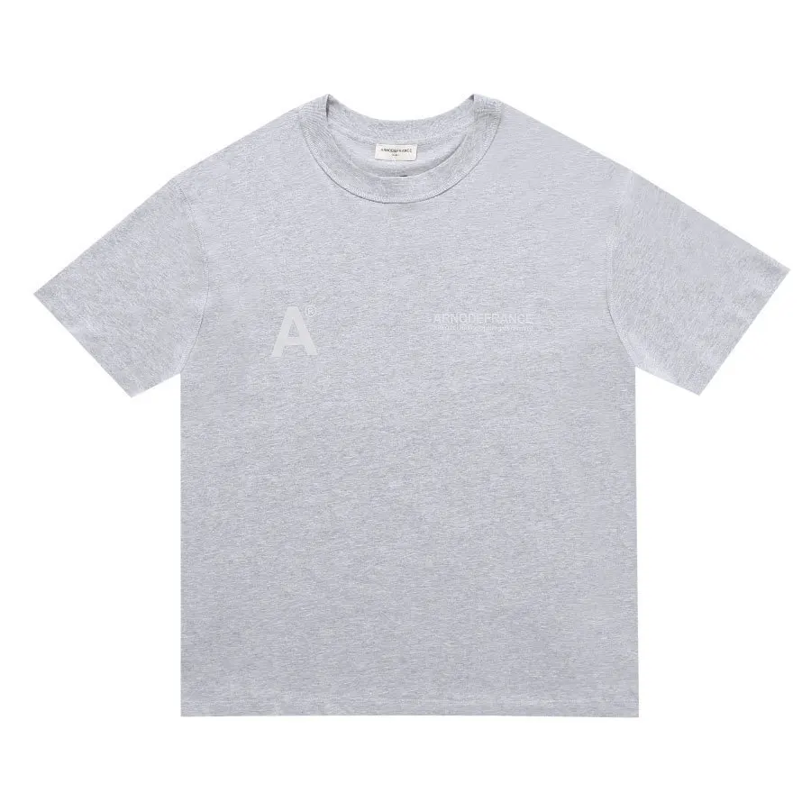 Trendy arnodefrance short sleeve 20ss with print on the back and high street loose short sleeve T-shirt on the back 
Trendy arnodefrance short sleeve 20ss with print on the back and high street loose short sleeve T-shirt on the back