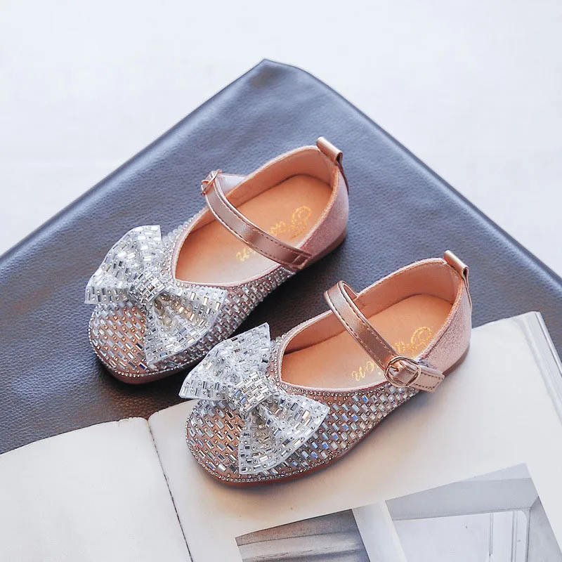 Children'S Leather Shoes Elegant Little Girl Autumn Shoes For Kids School Princess Sneakers Baby Fashion Rhinestones Bow Shoes
Children'S Leather Shoes Elegant Little Girl Autumn Shoes For Kids School Princess Sneakers Baby Fashion Rhinestones Bow Shoes