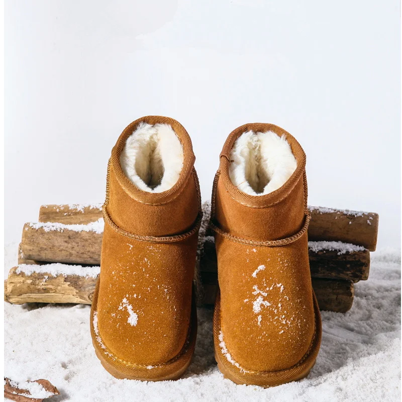Kids Snow Boots Genuine Leather Fur child Top High Quality Australia Boots Winter Boots for Boys Baby girls Warm boot
Kids Snow Boots Genuine Leather Fur child Top High Quality Australia Boots Winter Boots for Boys Baby girls Warm boot