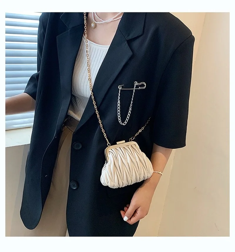Summer Brand Designer Shoulder Bag 2021 New Trendy Casual All-match Chain Messenger Bag Summer High-end Mini Diamond Bag Female
Summer Brand Designer Shoulder Bag 2021 New Trendy Casual All-match Chain Messenger Bag Summer High-end Mini Diamond Bag Female