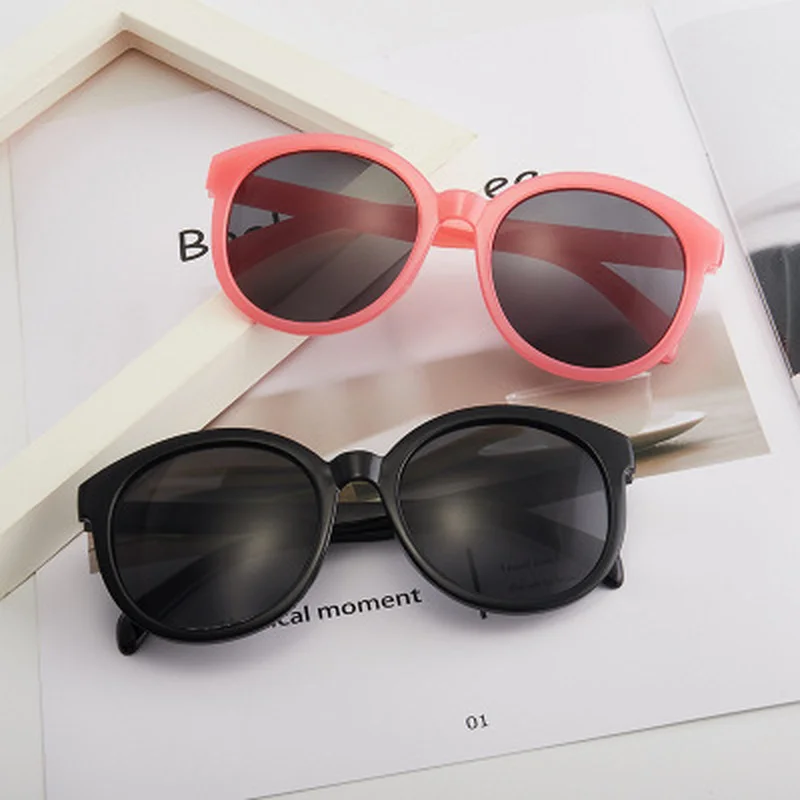 2021 Classic Vintage Fishing Sunglasses Women Men Oversized Sunglasses Round Frame Luxury Brand Designer Sport Sunglasses
2021 Classic Vintage Fishing Sunglasses Women Men Oversized Sunglasses Round Frame Luxury Brand Designer Sport Sunglasses