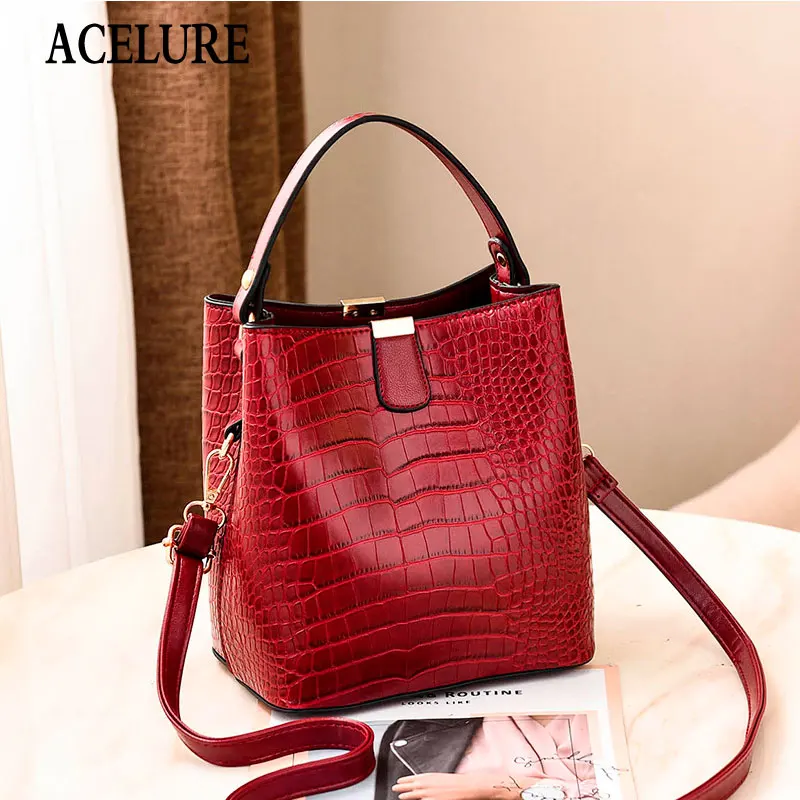 New Fashion Women's Shoulder Bags Black Messenger Bags Luxury Bucket Handbags Designer Large-capacity PU Leather Casual Totes
New Fashion Women's Shoulder Bags Black Messenger Bags Luxury Bucket Handbags Designer Large-capacity PU Leather Casual Totes