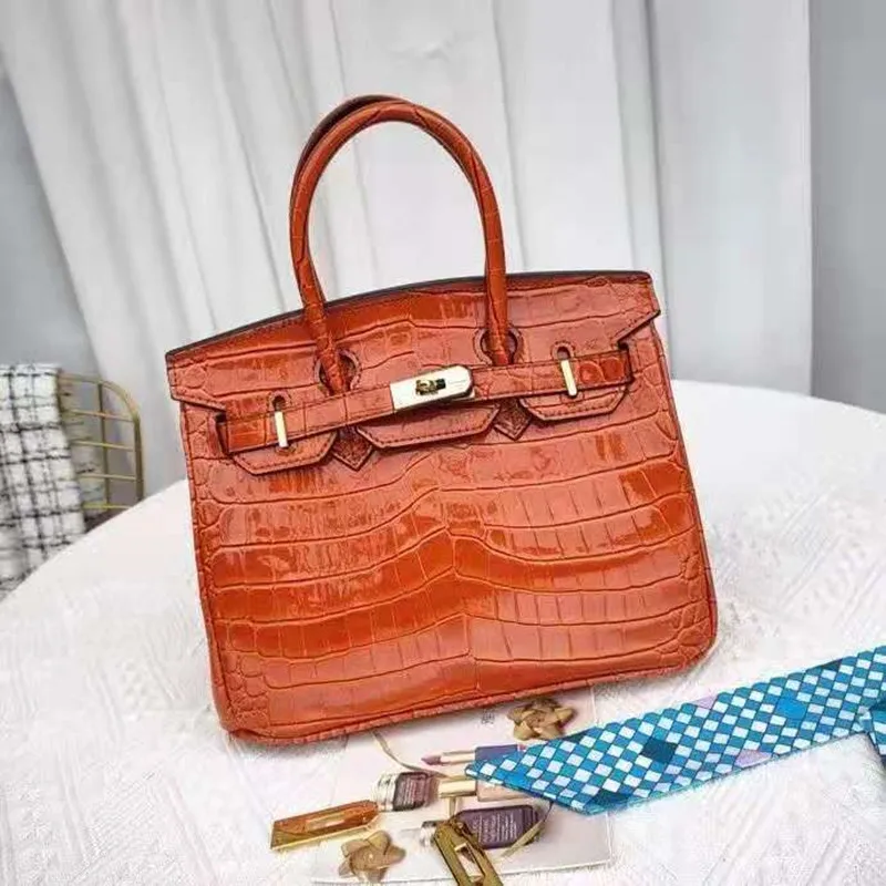 Platinum Kelly bag ladies bag 2021 fashion new leisure fashion cross-body bag alligator bag commuter handbag
Platinum Kelly bag ladies bag 2021 fashion new leisure fashion cross-body bag alligator bag commuter handbag