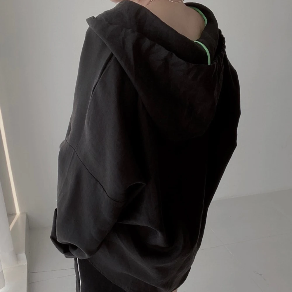 2021 Japanese Style Women's Clothing Solid Color Letter Printing Long Sleeve Hoodie Fashion Loose Casual Simplicity Autumn New
2021 Japanese Style Women's Clothing Solid Color Letter Printing Long Sleeve Hoodie Fashion Loose Casual Simplicity Autumn New