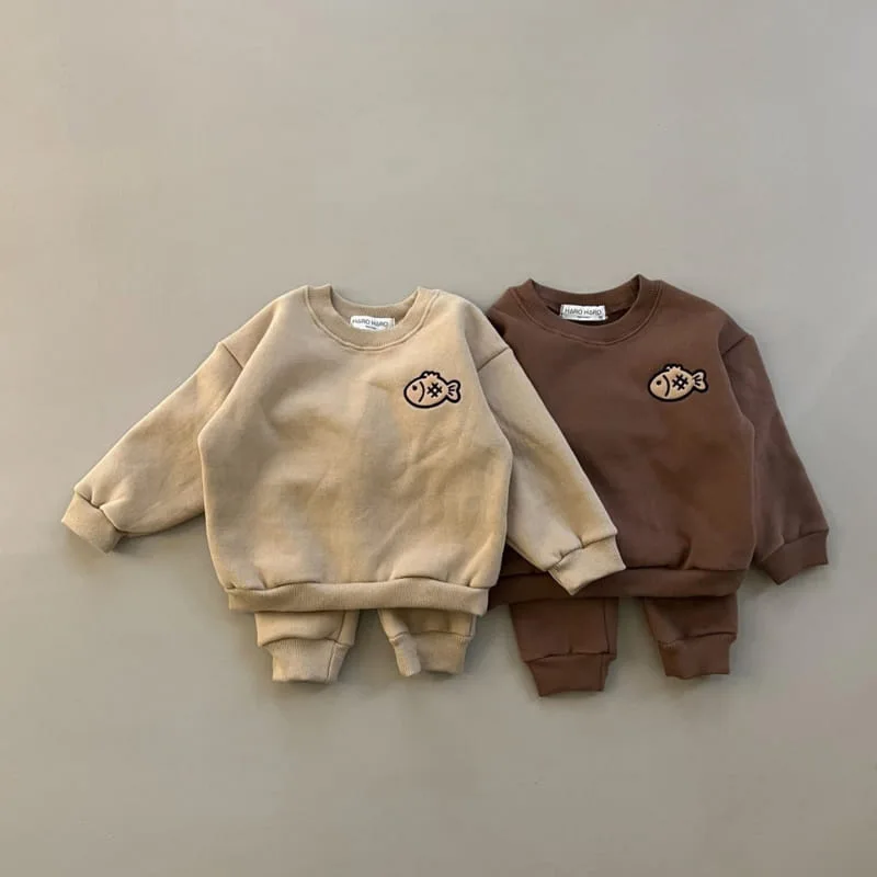 2022 Winter New Baby Plus Velvet Clothes Set Cute Fish Embroidery Sweatshirt + Pants Thicken Warm Children Casual 2pcs Suit
2022 Winter New Baby Plus Velvet Clothes Set Cute Fish Embroidery Sweatshirt + Pants Thicken Warm Children Casual 2pcs Suit