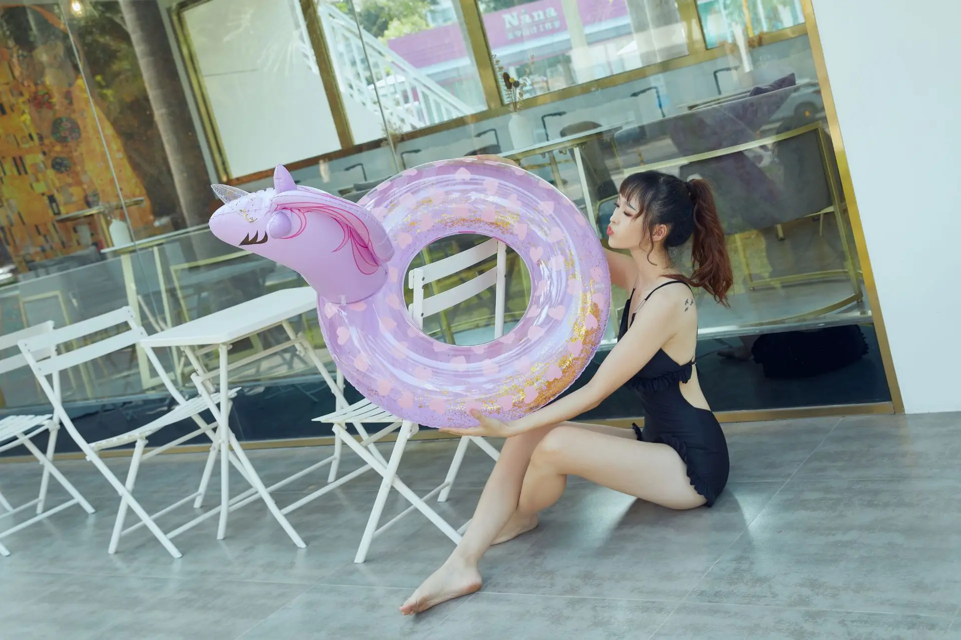 Sequin inflatable Unicorn Pegasus swimming Pool Float Crystal Swimming Ring Boat Circle Air Mattress Beach Water Fun Toy
Sequin inflatable Unicorn Pegasus swimming Pool Float Crystal Swimming Ring Boat Circle Air Mattress Beach Water Fun Toy