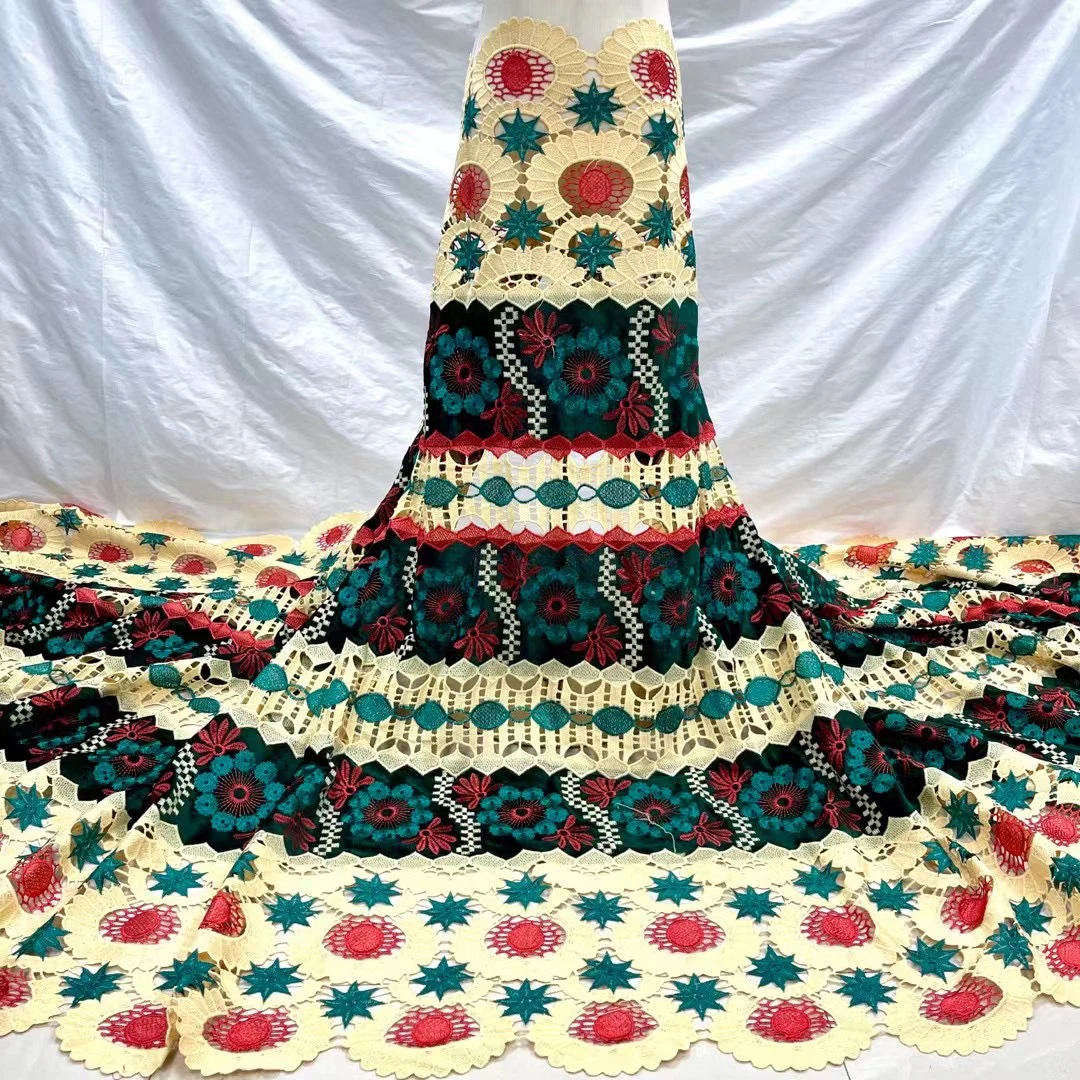 French Luxury Design Water Soluble Lace Material 2022 High Quality Nigerian Net Fabrics African Fashion For Women Dinner Dress
French Luxury Design Water Soluble Lace Material 2022 High Quality Nigerian Net Fabrics African Fashion For Women Dinner Dress