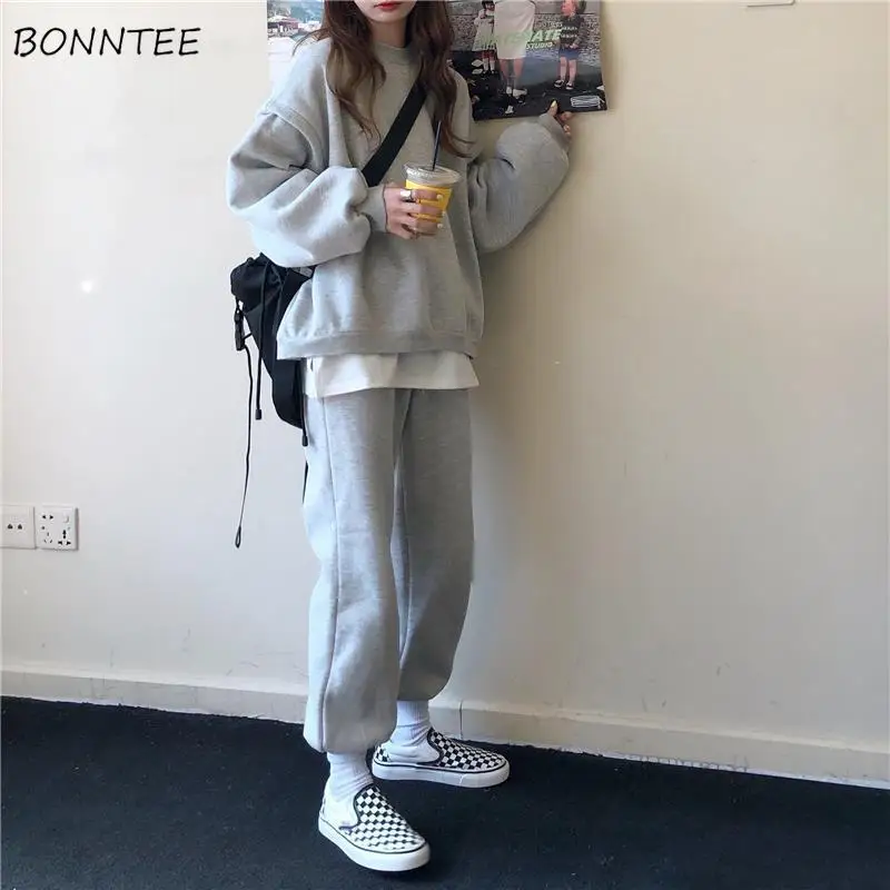 Women Sets Solid Hoodies Simple Female Sweatpants Elastic Waist Soft All-match Plus Velvet Loose Casual Korean Style Streetwear 
Women Sets Solid Hoodies Simple Female Sweatpants Elastic Waist Soft All-match Plus Velvet Loose Casual Korean Style Streetwear