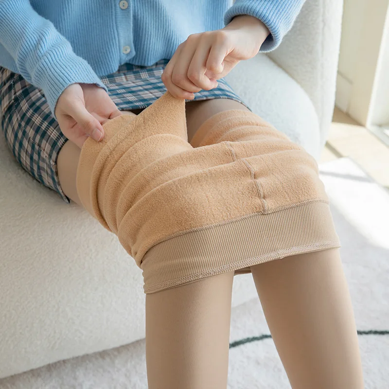 Новинка, двухслойные женские колготки, зимние бесшовные сексуальные колготки с Т-образным шаговым швом, чулки, высокие эластичные колготки ...
Новинка, двухслойные женские колготки, зимние бесшовные сексуальные колготки с Т-образным шаговым швом, чулки, высокие эластичные колготки ...