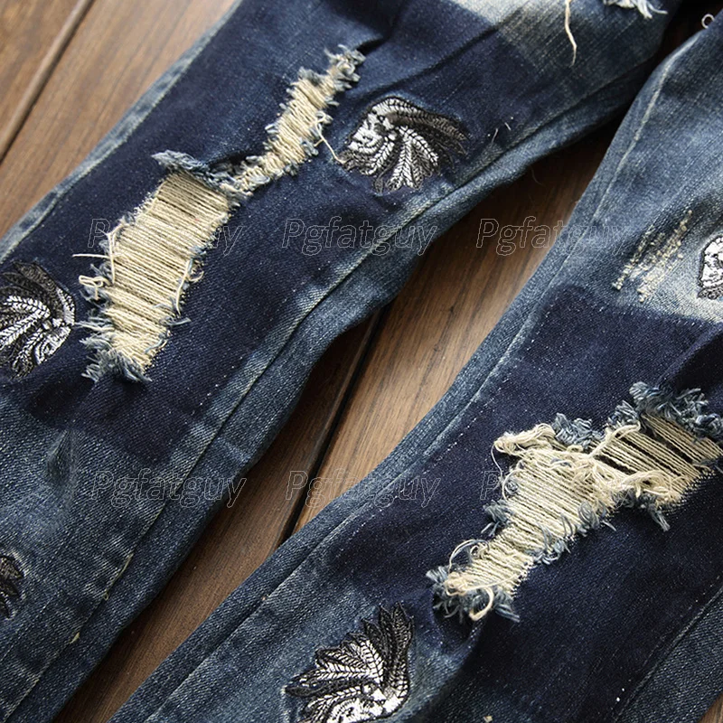 2021 European Style Men's Sets Spring Embroidered Indian Stretch Blue 2 Pieces Maching Set Vest and Hole Jeans Mens Clohing 4XL
2021 European Style Men's Sets Spring Embroidered Indian Stretch Blue 2 Pieces Maching Set Vest and Hole Jeans Mens Clohing 4XL