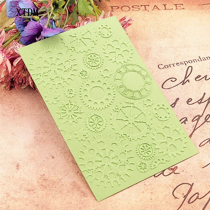 HOT plastic gear craft card making paper card album wedding decoration clip Embossing folders
HOT plastic gear craft card making paper card album wedding decoration clip Embossing folders