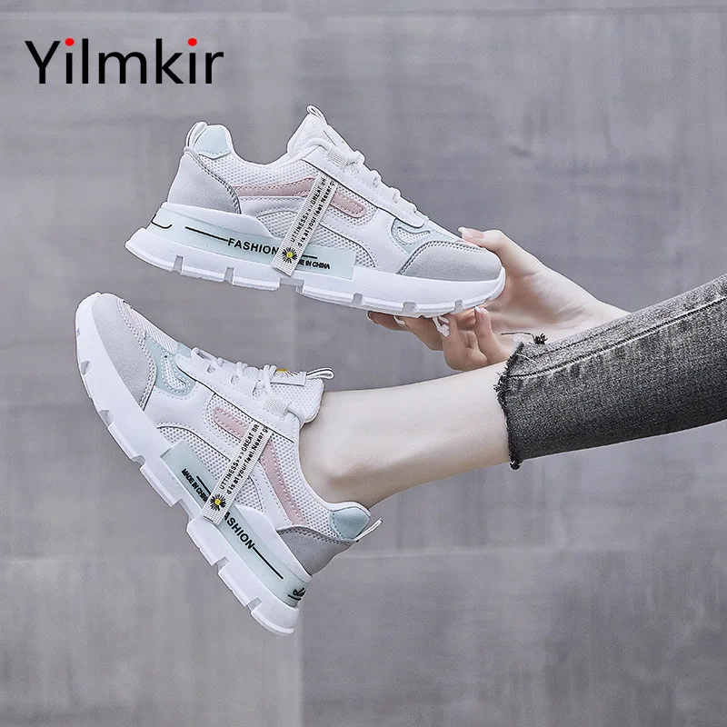 Кроссовки женские кружевные на плоской подошве, Повседневная модная популярная нескользящая обувь, дышащие простые уличные дамские туфли ... 
Кроссовки женские кружевные на плоской подошве, Повседневная модная популярная нескользящая обувь, дышащие простые уличные дамские туфли ...