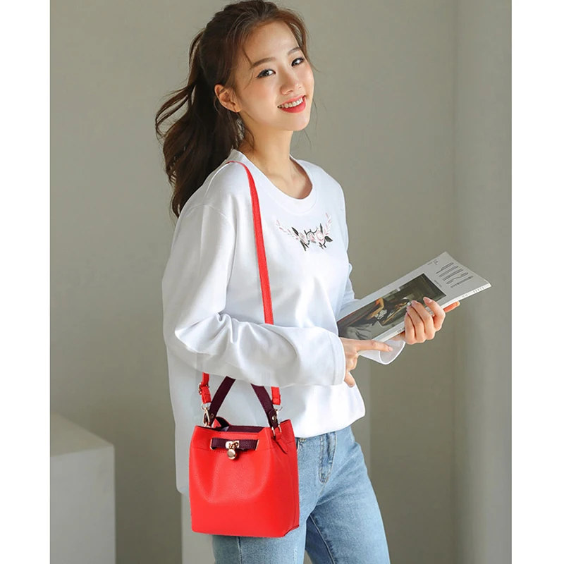 Fashion All-Match Women's Composite Bag High Quality PU Leather Ladies Shoulder Bag Polyester Soft Leather Lady Messenger Bags
Fashion All-Match Women's Composite Bag High Quality PU Leather Ladies Shoulder Bag Polyester Soft Leather Lady Messenger Bags
