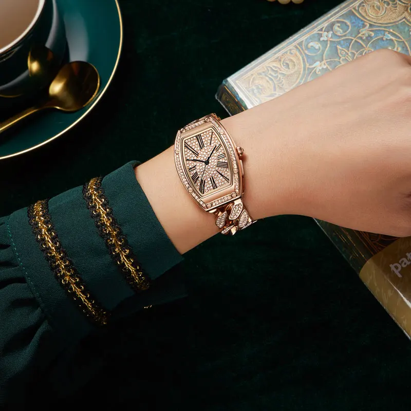 New Luxury Women's Quartz Watch Rose Gold Silver Full Diamond Clock Ladies Steel Band Watch Waterproof Wine Barrel Type Watches
New Luxury Women's Quartz Watch Rose Gold Silver Full Diamond Clock Ladies Steel Band Watch Waterproof Wine Barrel Type Watches