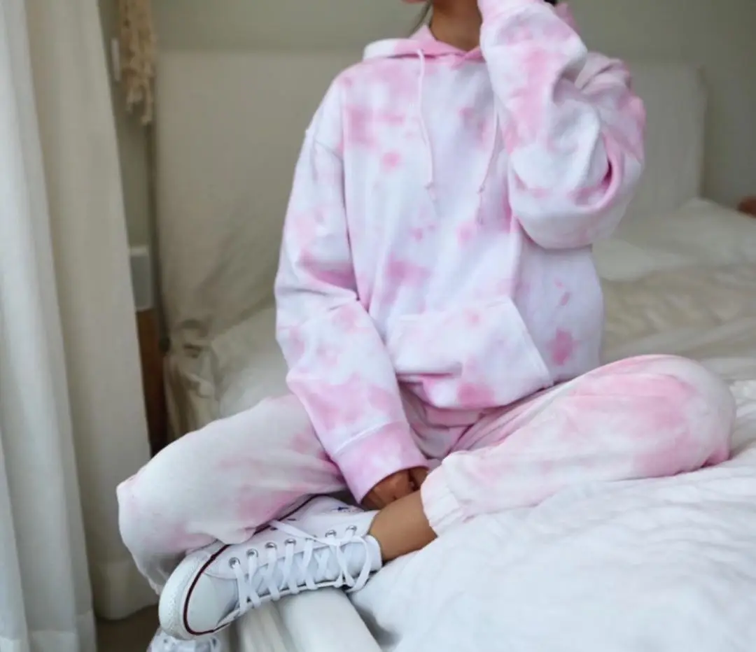 Kalenmos Casual Slim Printed Girl Two-piece Long-sleeved Blouse with Hooded Collar + Straight Tie Pants Streetwear Spring 2021
Kalenmos Casual Slim Printed Girl Two-piece Long-sleeved Blouse with Hooded Collar + Straight Tie Pants Streetwear Spring 2021