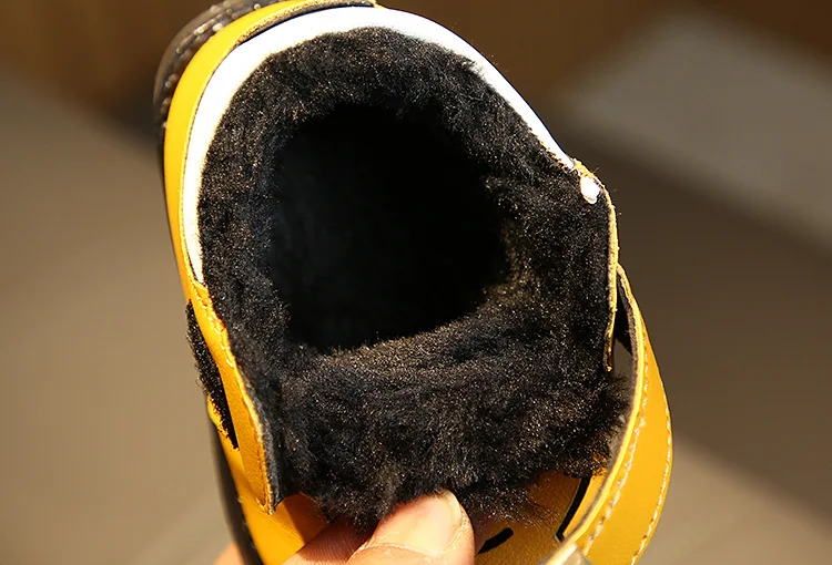 Girls Winter Shoes Children's Boots Warm Cotton Shoes Leather Toddler Shoes Leather Baby Shoes Winter
Girls Winter Shoes Children's Boots Warm Cotton Shoes Leather Toddler Shoes Leather Baby Shoes Winter