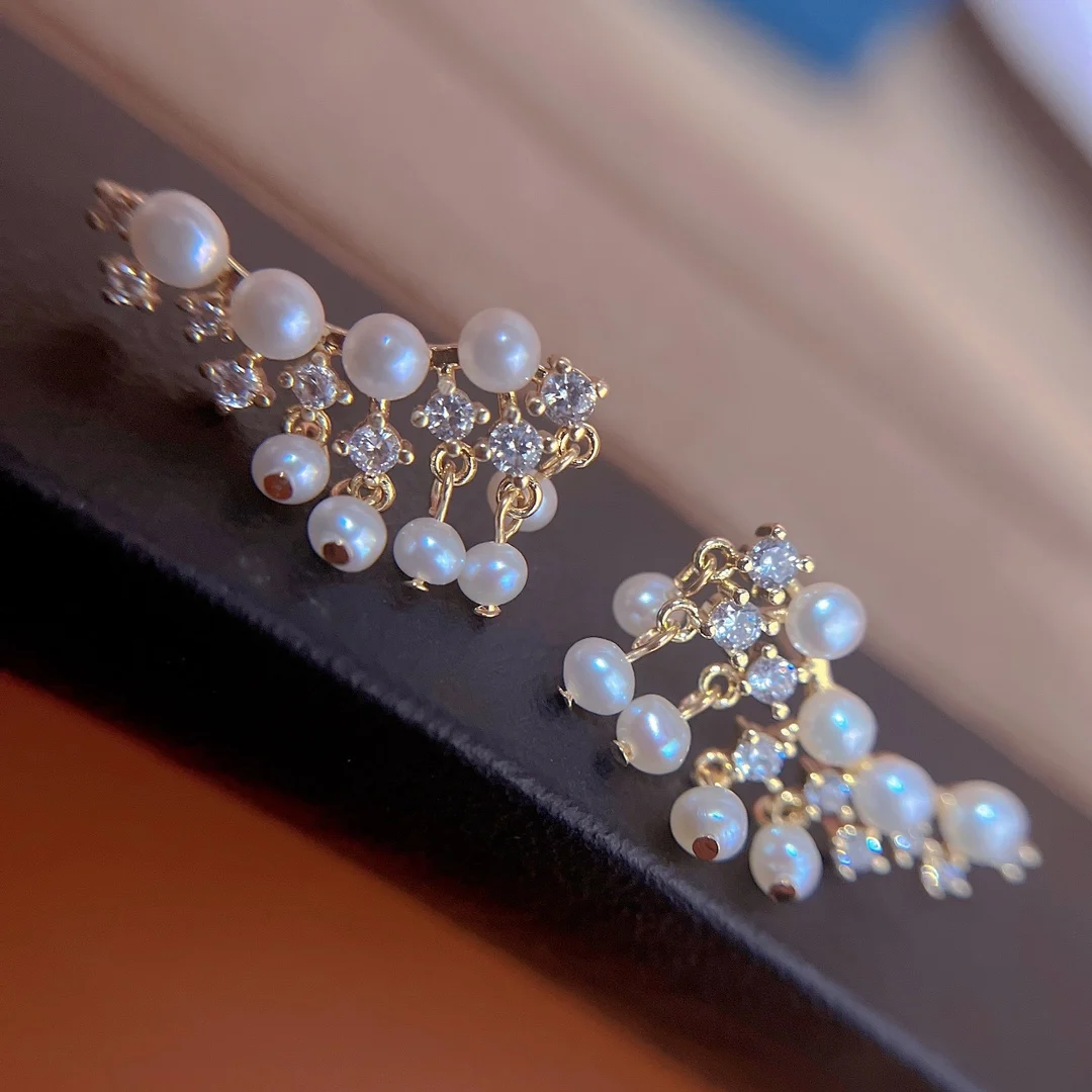The New Xianqi multi-bead pearl earrings Natural high-quality freshwater pearls 14k gold micro-inlaid surprise Seiko Another pal
The New Xianqi multi-bead pearl earrings Natural high-quality freshwater pearls 14k gold micro-inlaid surprise Seiko Another pal