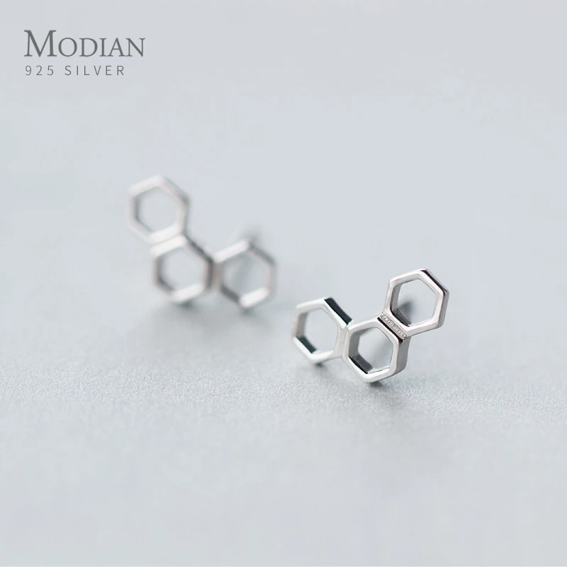 Modian 2021 Women Earrings Real 925 Sterling Silver Charm Honeycomb Design Stud Earring Fashion Ears Pin Fashion Jewelry NEW
Modian 2021 Women Earrings Real 925 Sterling Silver Charm Honeycomb Design Stud Earring Fashion Ears Pin Fashion Jewelry NEW
